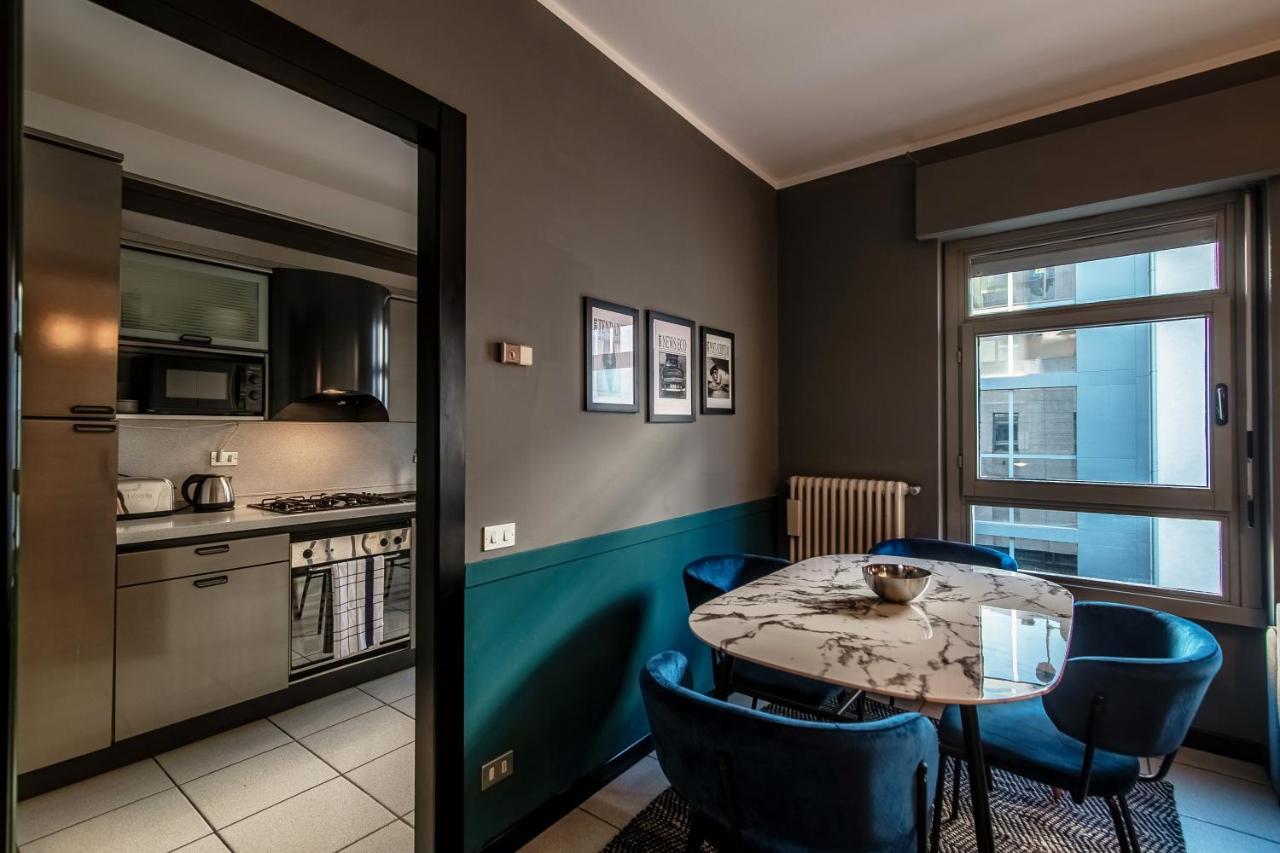 Home N 5 By Quokka 360 - Vintage-Soul Flat On Como Cathedral ภายนอก รูปภาพ